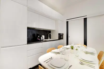 Cuisine ou kitchenette dans l'établissement Modern apartment - 1BR-6P - AC - Marais