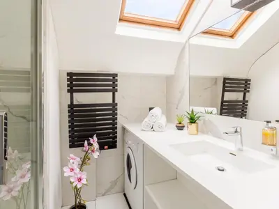 Salle de bains dans l'établissement Merveil Luxury Suite Royale II - Saint Honore view