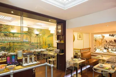 Nourriture dans l'hôtel ou à proximité