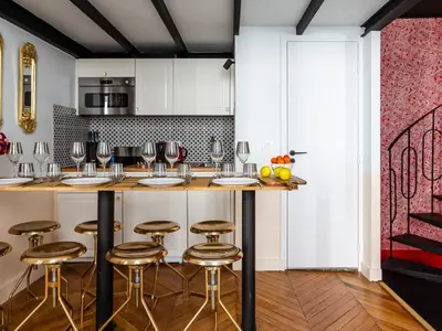 Cuisine ou kitchenette dans l'établissement Merveil - Luxury Suite - Louvre - Aboukir I