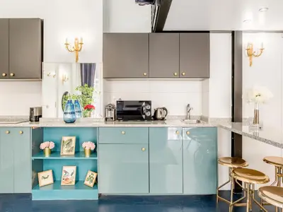 Cuisine ou kitchenette dans l'établissement Merveil - Luxury Suite - Louvre - Aboukir II