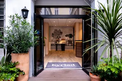 Façade ou entrée de l'établissement Kyriad Paris 10 - Canal Saint Martin - République