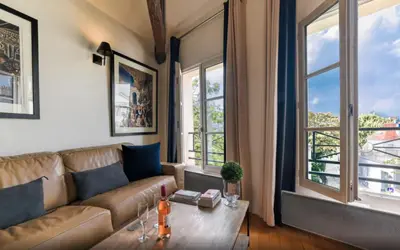Coin salon dans l'établissement Luxurious Duplex - Top of Montmartre