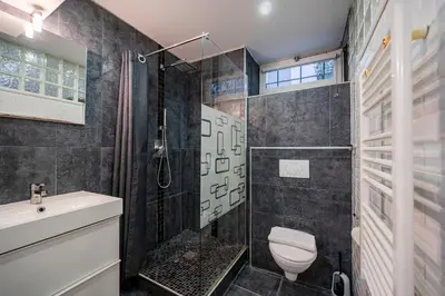 Salle de bains dans l'établissement Elegant and cosy 2/3 rooms - Heart of Paris