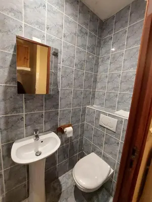 Salle de bains dans l'établissement Résidence Molière Hôtel Paris Montrouge