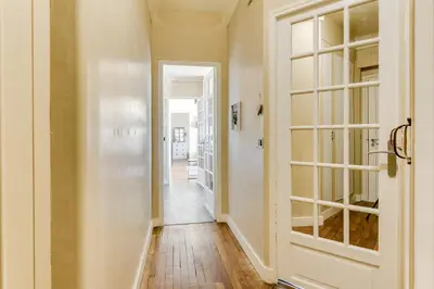 Plan de l'établissement Appartement moderne à Saint-Denis - 65 m² avec balcon