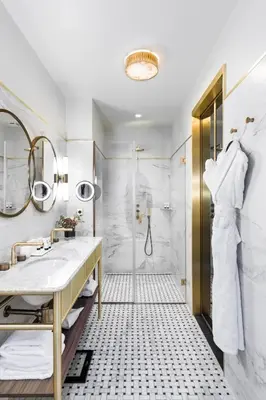 Salle de bains dans l'établissement Grand Powers Hotel