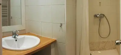Salle de bains dans l'établissement Appartement clair et lumineux au centre de Paris