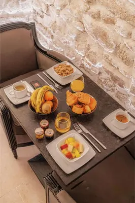 Nourriture dans l'hôtel ou à proximité