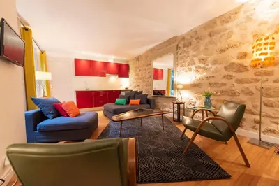 Coin salon dans l'établissement Popy