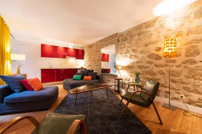 Coin salon dans l'établissement Popy