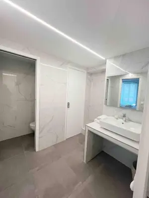 Salle de bains dans l'établissement 50m2 rue rambuteau/Pompidou/Marais/Hôtel de Ville