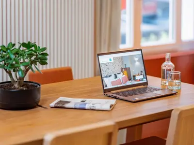 Télévision ou salle de divertissement dans l'établissement Hotel Le Mareuil