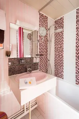 Salle de bains dans l'établissement Hôtel Paris Voltaire