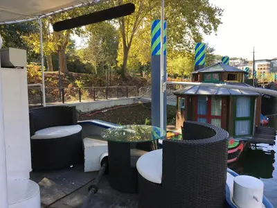 Jardin de l'établissement Boat For Guest