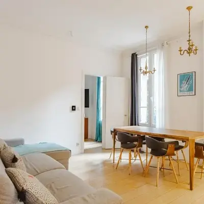 Beautiful family flat nearby the Flea Market