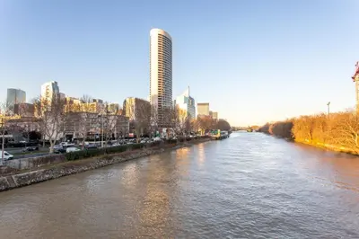 Vue sur la rivière ou le fleuve situé(e) à proximité de l'appartement