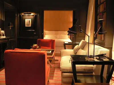 Coin salon dans l'établissement MARQUIS Faubourg Saint-Honoré - Small Luxury hotels of the World