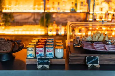 Nourriture dans l'hôtel ou à proximité