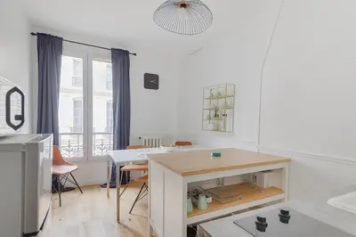 Plan de l'établissement Lovely Parisian Flat - Louvre rue St Honoré