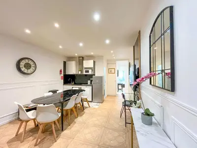 Cuisine ou kitchenette dans l'établissement 81 - Paris Luxe Sebastopol