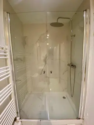 Salle de bains dans l'établissement Appartement Familial proche Saint-Lazarre - 6P