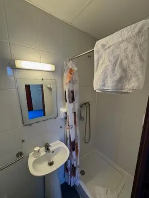 Salle de bains dans l'établissement Hotel Chevallier