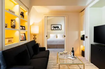 Plan de l'établissement Hotel Montaigne