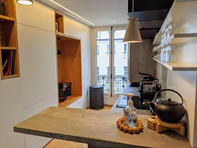 Cuisine ou kitchenette dans l'établissement RESIDENCES HARCOURT - Ile Saint Louis - PARIS