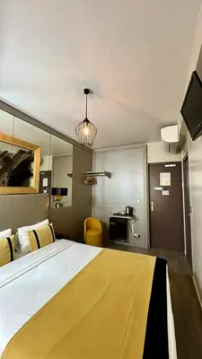 Cuisine ou kitchenette dans l'établissement Pratic Hotel