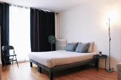 Un ou plusieurs lits dans un hébergement de l'établissement Lauriston Nice Studio