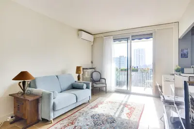 Coin salon dans l'établissement Charming apartment with terrace by Weekome