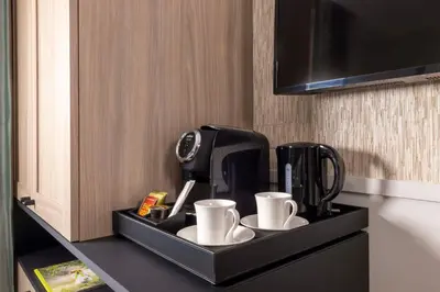Plateau bouilloire dans l'établissement Grand Hôtel Lévêque