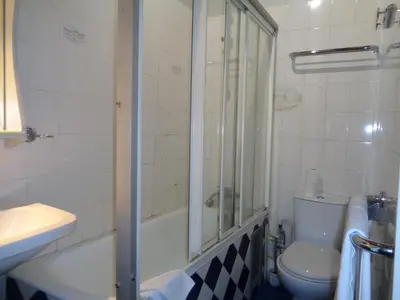 Salle de bains dans l'établissement Hôtel les Degrés de Notre Dame