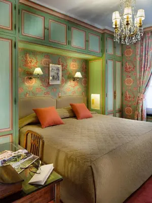 Un ou plusieurs lits dans un hébergement de l'établissement Hôtel Duc De St-Simon