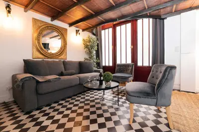 Coin salon dans l'établissement Architect's Triplex - Haut Marais
