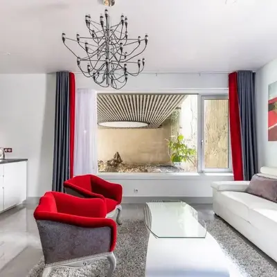 Home in Paris Marais Elegant Flat in Old Paris