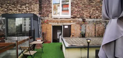 Terrasse ou espace extérieur de l'établissement Le Coffice Auberge de Jeunesse