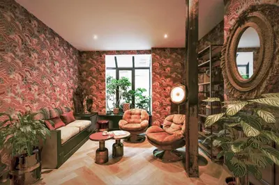 Coin salon dans l'établissement Moris Grands Boulevards