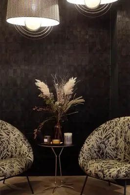 Coin salon dans l'établissement Moris Grands Boulevards