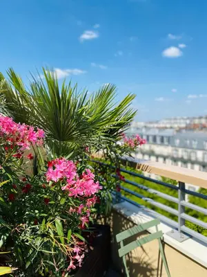 Balcon ou terrasse dans l'établissement The People - Paris Bercy