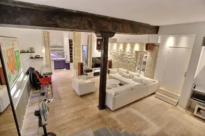 Cuisine ou kitchenette dans l'établissement LUXURY LOFT CENTER OF PARIS