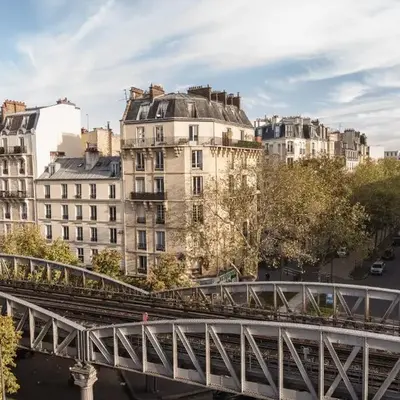 Hôtel Eiffel Segur