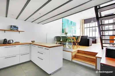 Cuisine ou kitchenette dans l'établissement Elegant apartment - 1BR-6P- Grands Boulevards