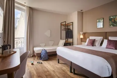Un ou plusieurs lits dans un hébergement de l'établissement Hotel Magenta 38 by Happyculture
