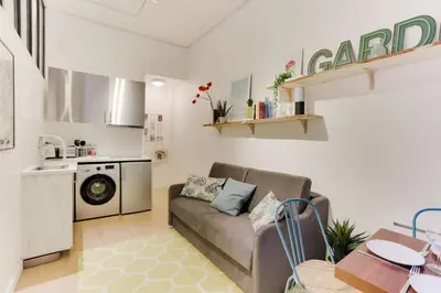 Cuisine ou kitchenette dans l'établissement Design Apartment - 4 guests - Louvre & Opera