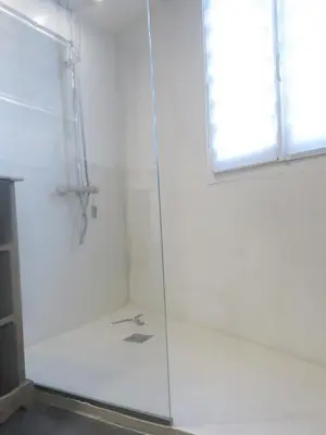 Salle de bains dans l'établissement Apartment Saintonge CityCosy