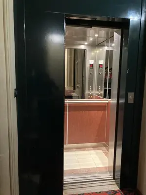 Salle de bains dans l'établissement Parc Monceau