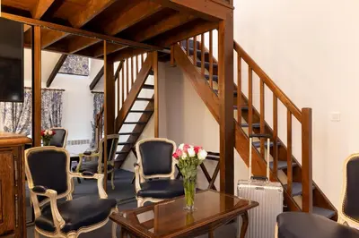 Coin salon dans l'établissement Relais Hôtel du Vieux Paris