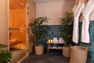 Salle de bains dans l'établissement Hôtel Joe M